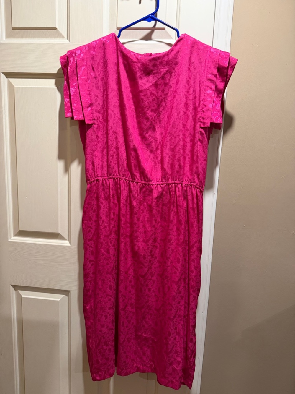 Raoul Hot Pink Flutter-Sleeve Casual Dress